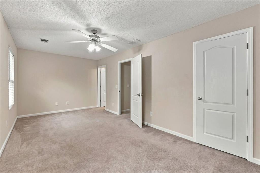 1436 Box Circle Property Photo 27
