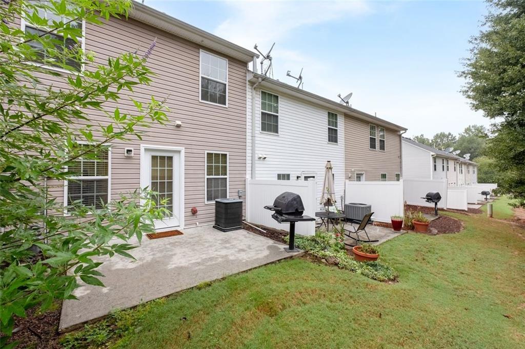 1436 Box Circle Property Photo 32