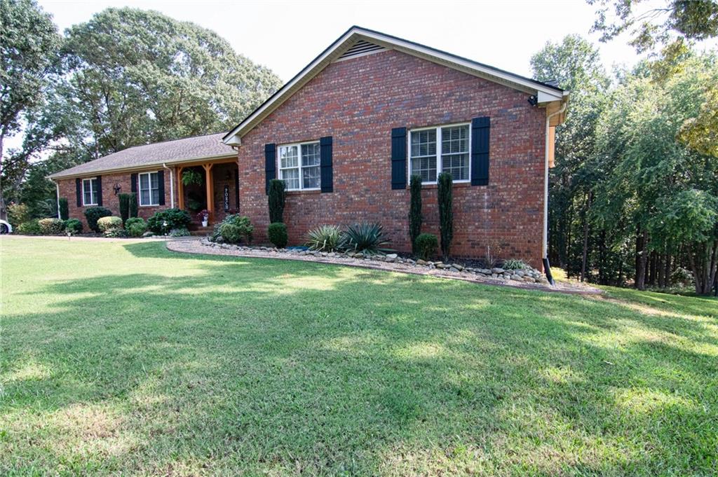 2714 Dorsey Peek Road Property Photo 1