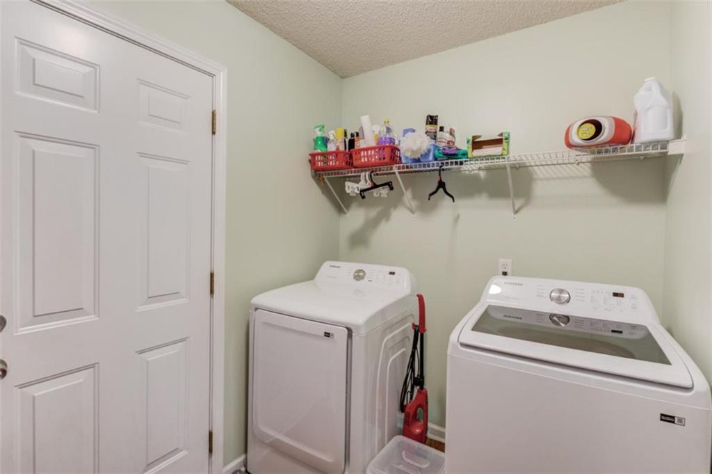 720 Overlook Drive Property Photo 22