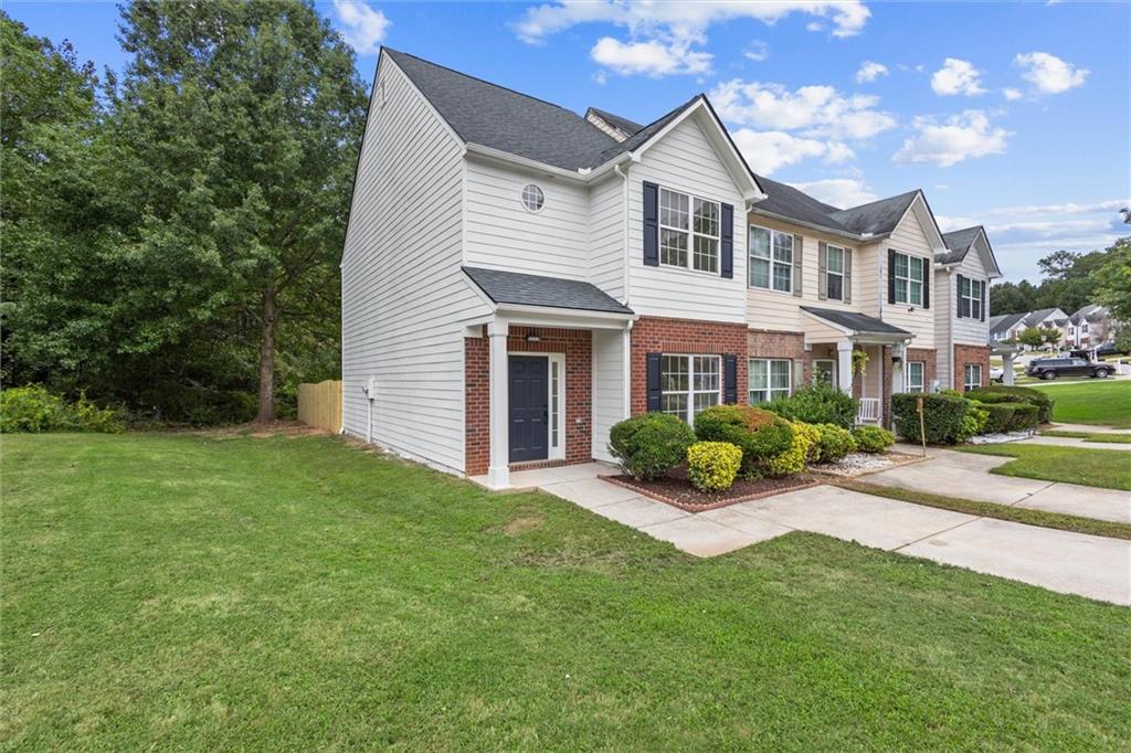 268 Brookview Drive Property Photo 3