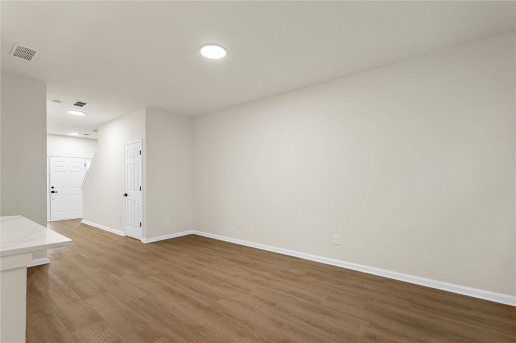 268 Brookview Drive Property Photo 14