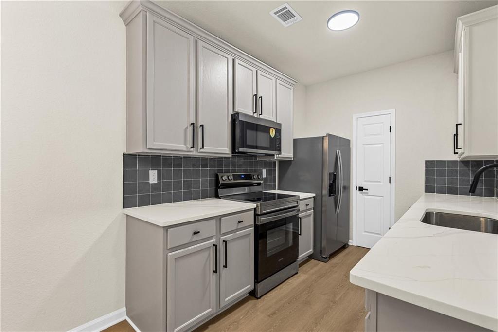268 Brookview Drive Property Photo 21