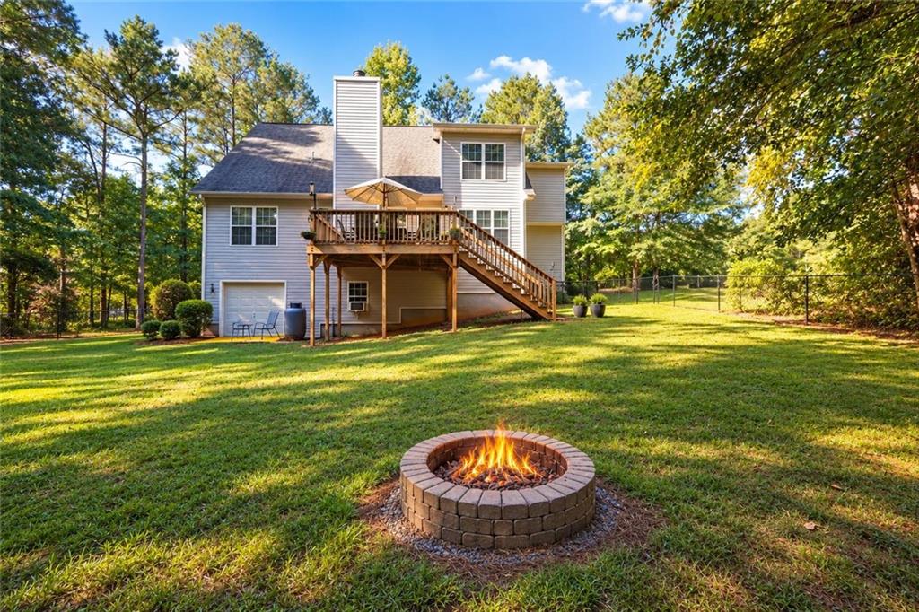 200 Cecil Way Property Photo 6