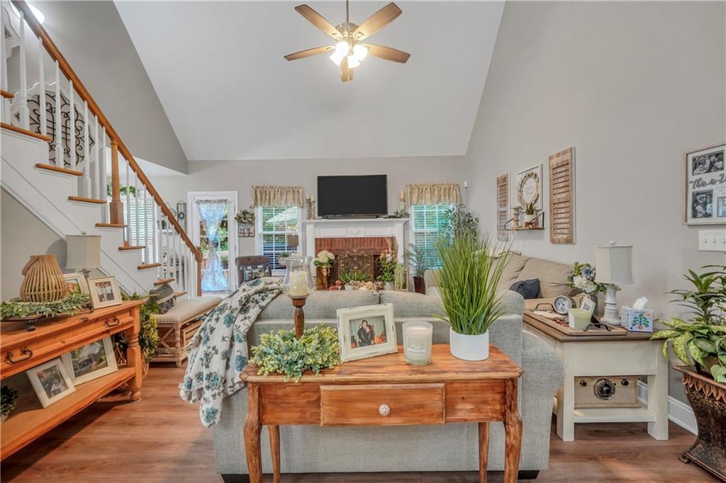 200 Cecil Way Property Photo 16