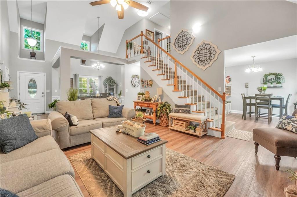 200 Cecil Way Property Photo 20