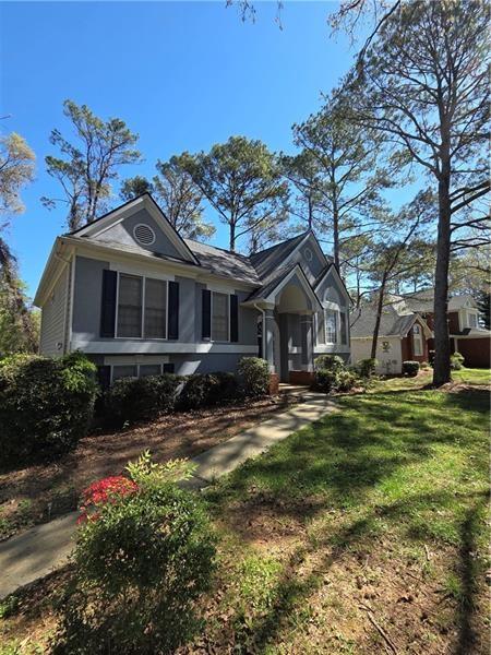 3860 Brookview Point Property Photo 2
