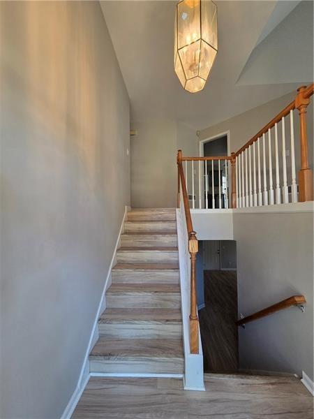 3860 Brookview Point Property Photo 3