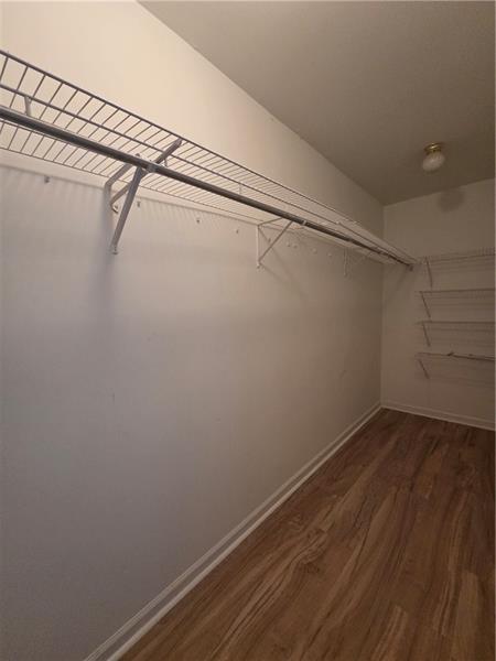 3860 Brookview Point Property Photo 8