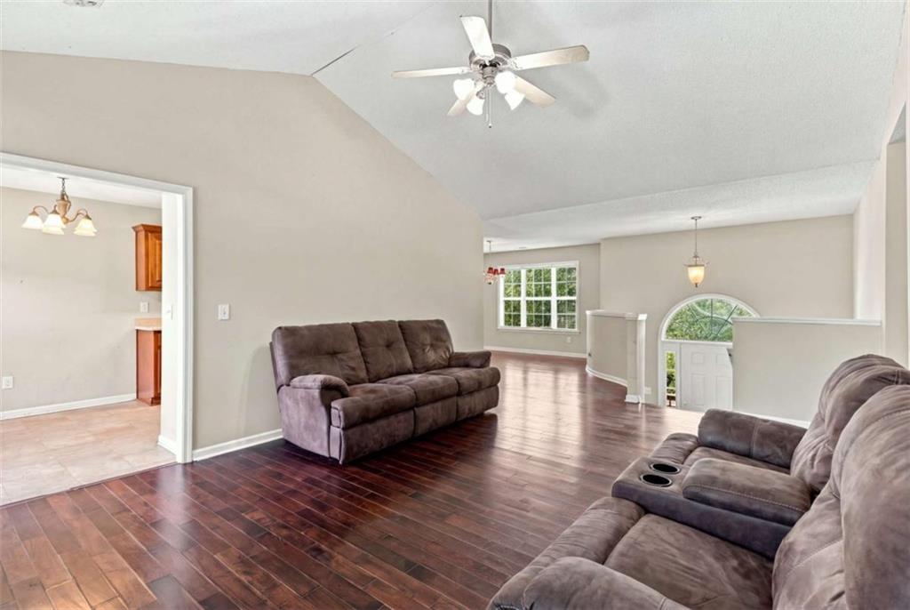 10 Seay Drive Property Photo 12