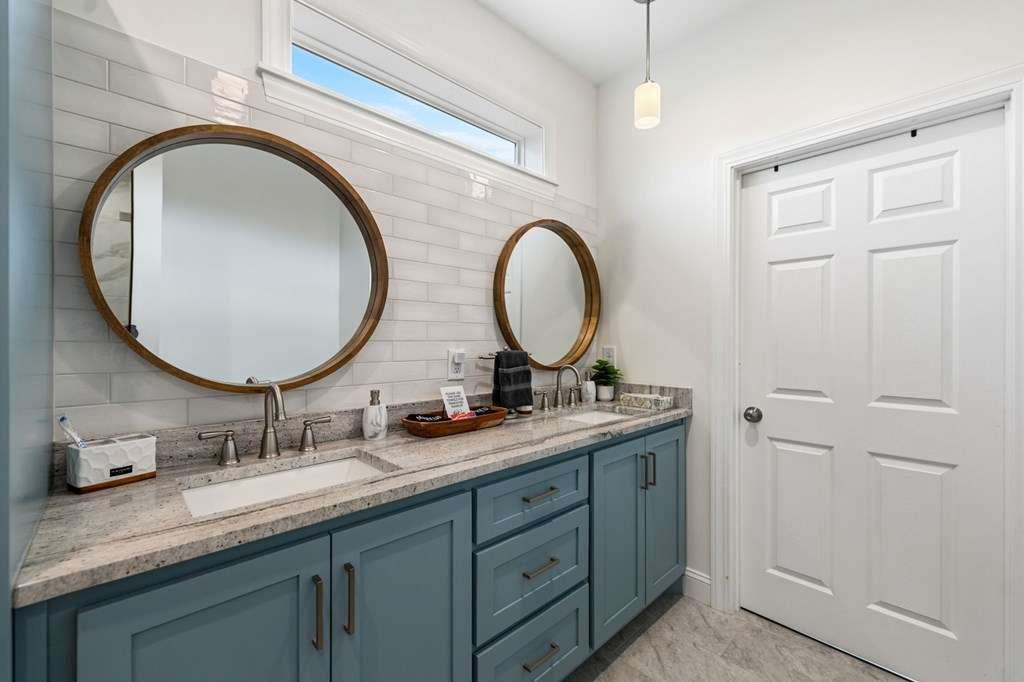 1016 Twisted Oak Road Property Photo 31