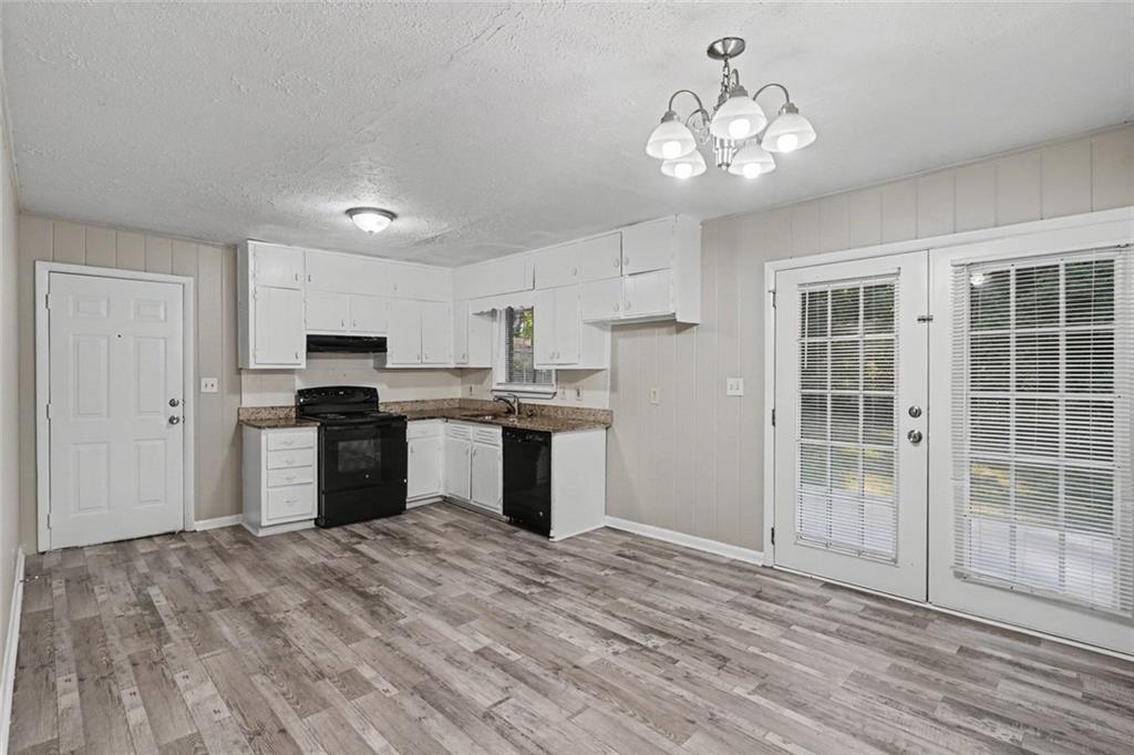 4077 Rockey Valley Drive Property Photo 7