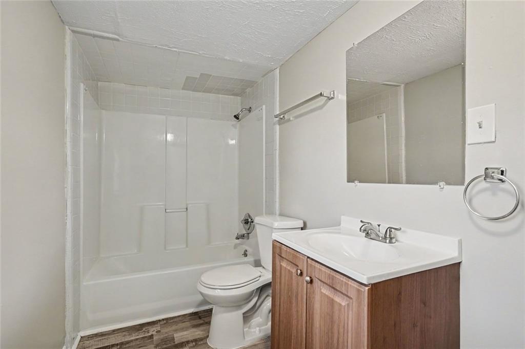 4077 Rockey Valley Drive Property Photo 18