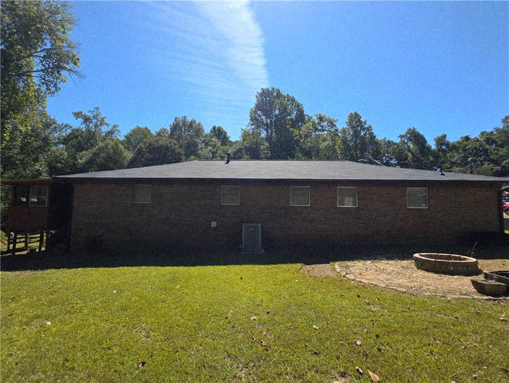 223 Lakeview Drive Property Photo 8