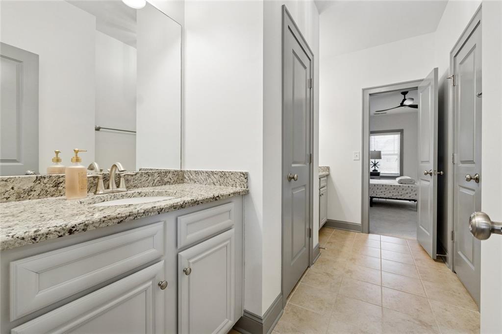 4530 Point Rock Drive Property Photo 17
