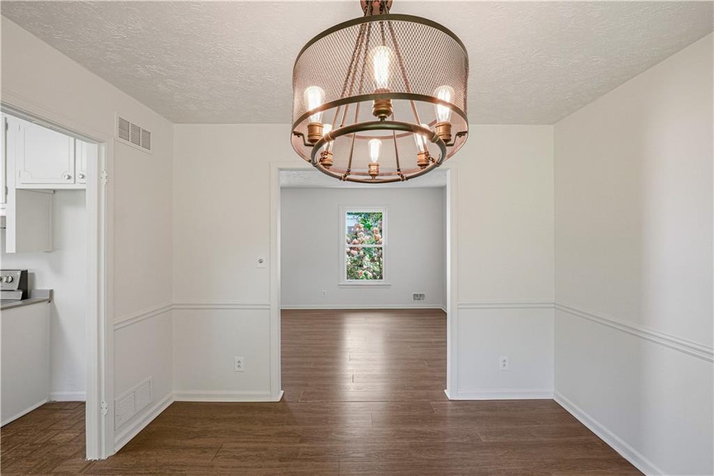 5265 Corinth Circle Property Photo 8