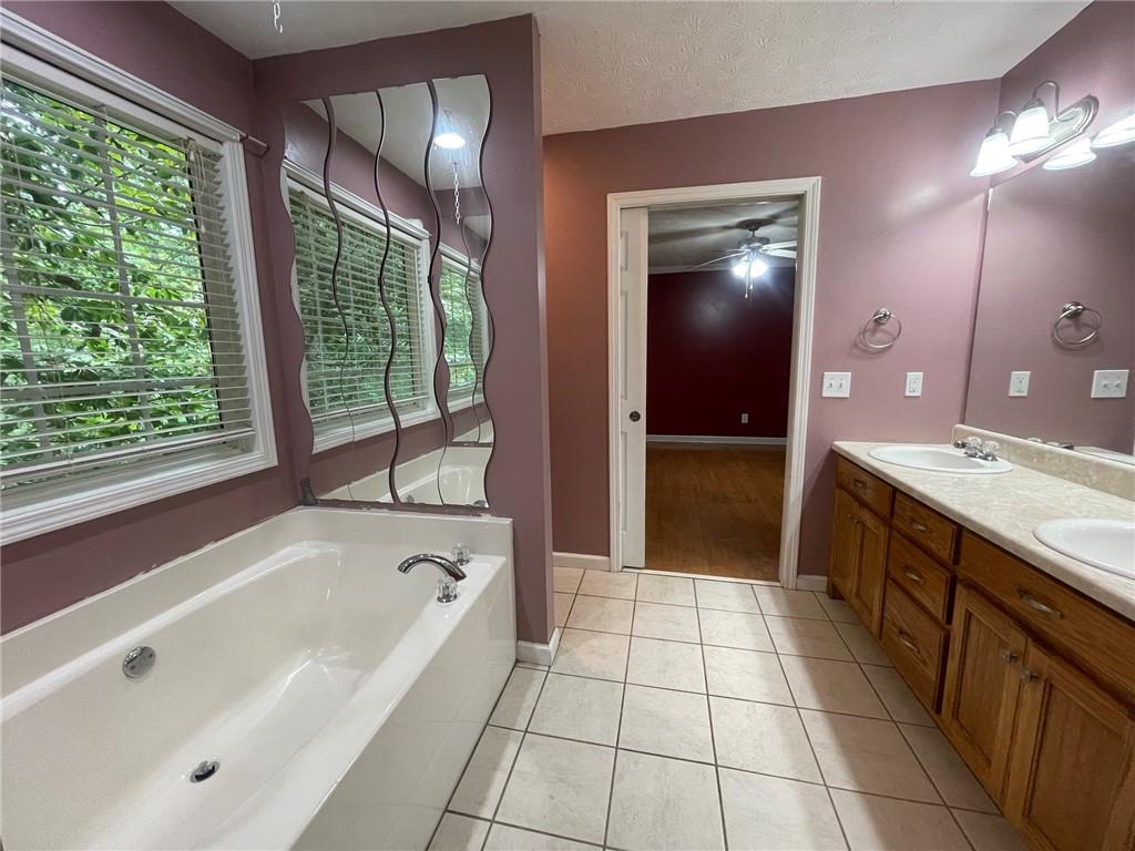 14 Rayelee Circle Property Photo 36