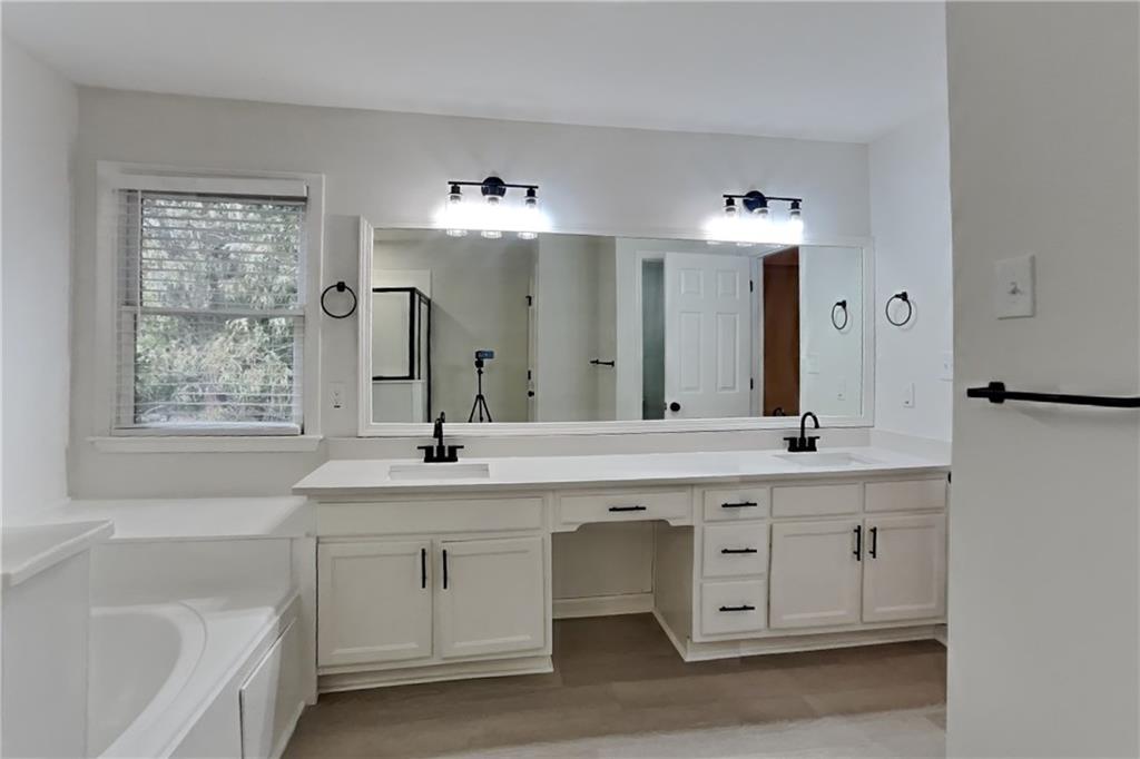 2836 Springrock Way Property Photo 10