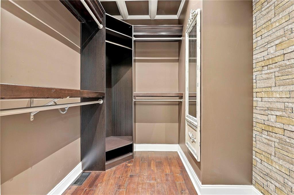 1109 Edward Drive Property Photo 27