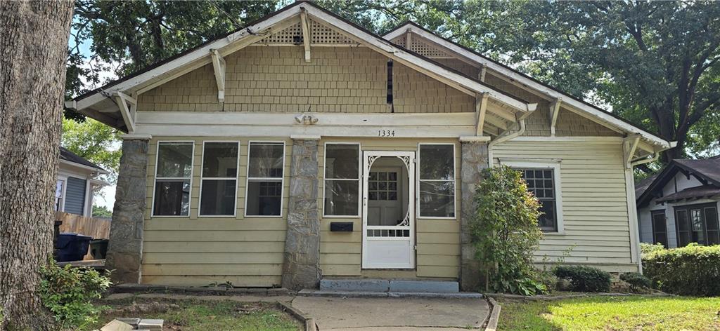 1334 Oak Street Sw Property Photo 1