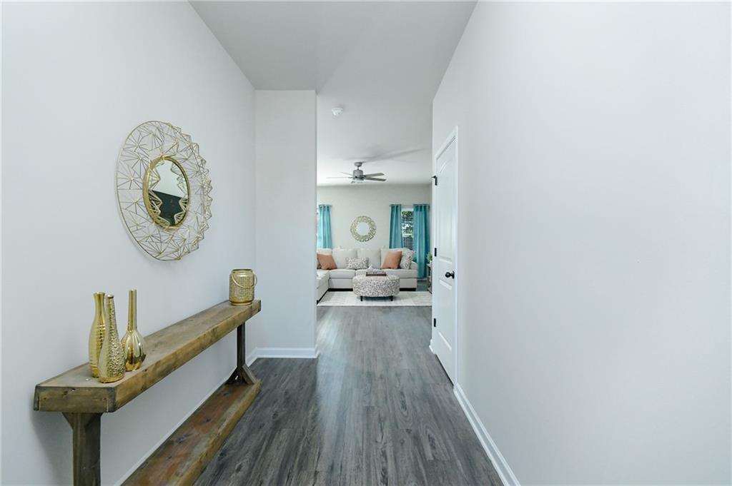 2288 Elise Way Property Photo 4