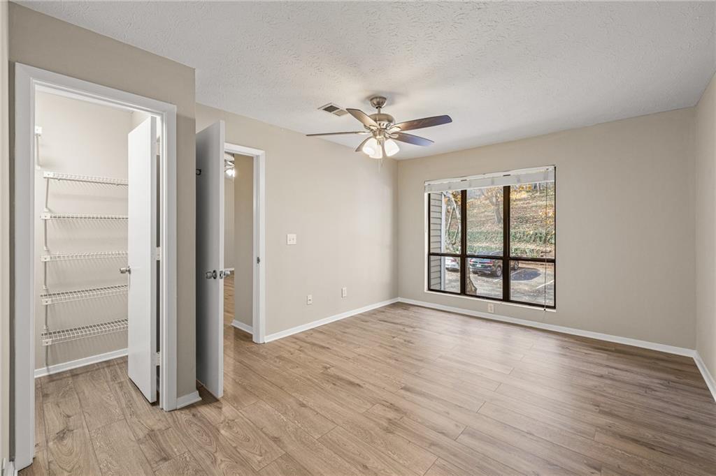 408 Warm Springs Circle Property Photo 14