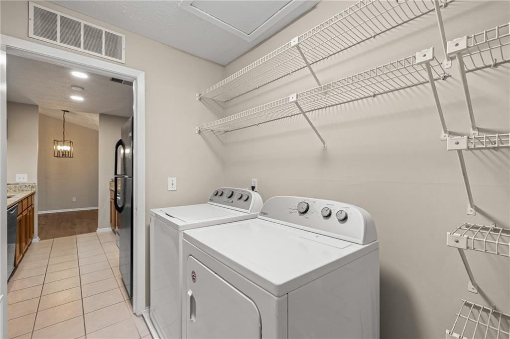 408 Warm Springs Circle Property Photo 21