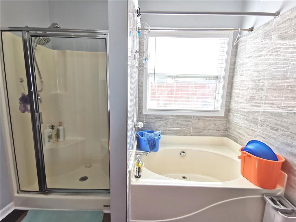 1913 Executive Drive Property Photo 25