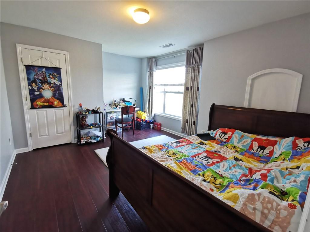 1913 Executive Drive Property Photo 35