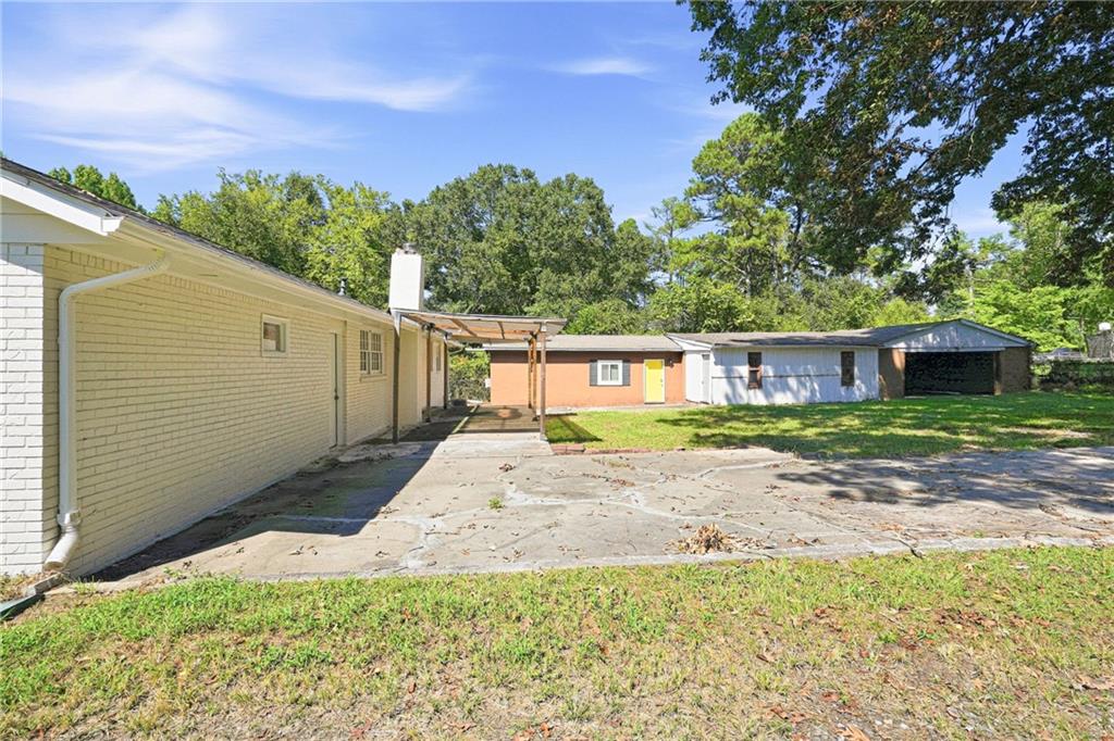 30 Roberts Lane Property Photo 27