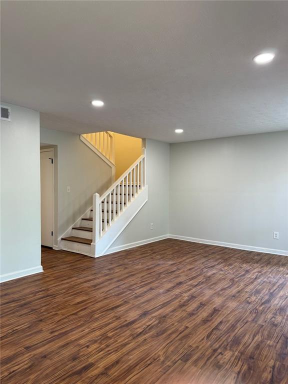 2700 Twigg Circle Se Property Photo 6
