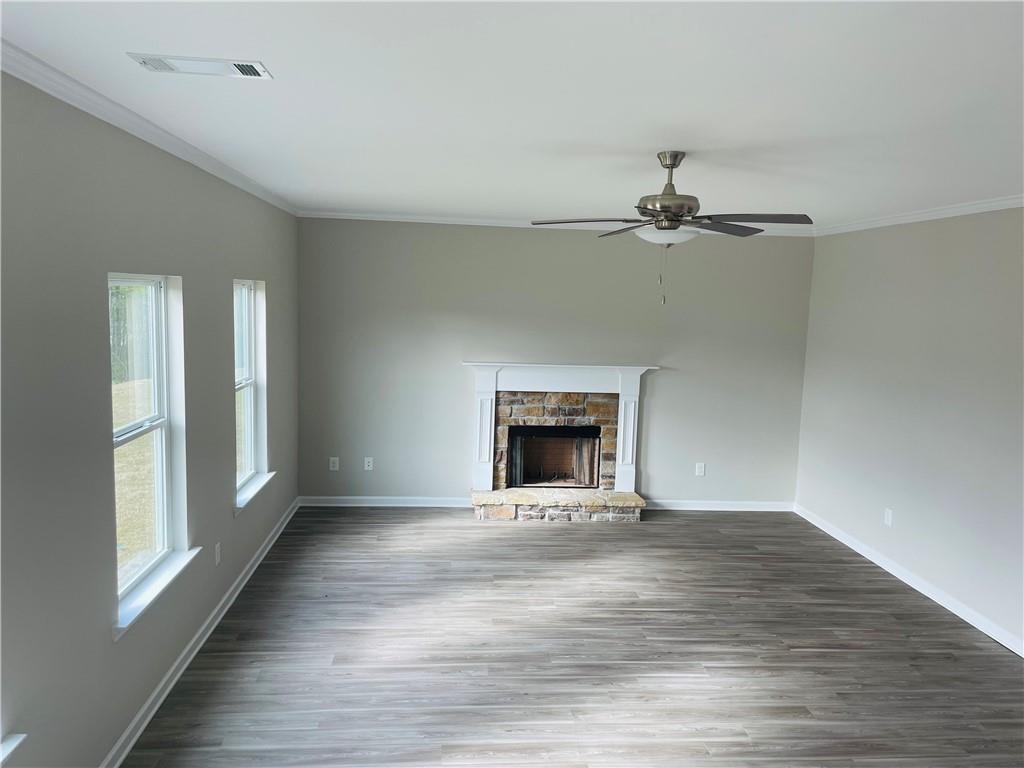305 Melody Lane Ne Property Photo 13