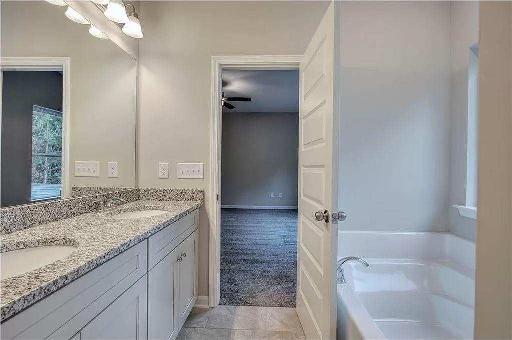 305 Melody Lane Ne Property Photo 21
