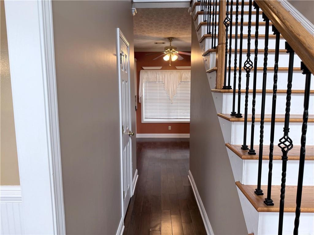 209 Ashley Drive Property Photo 13