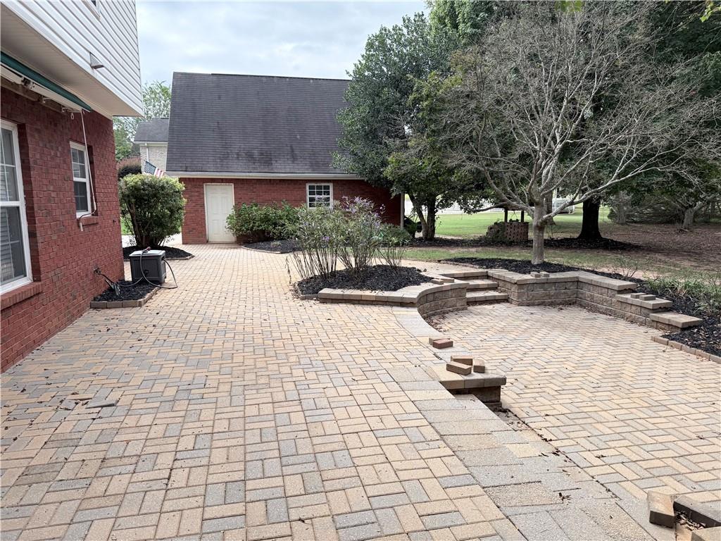 209 Ashley Drive Property Photo 44