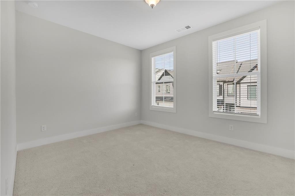 1252 Windmill Parkway Property Photo 23