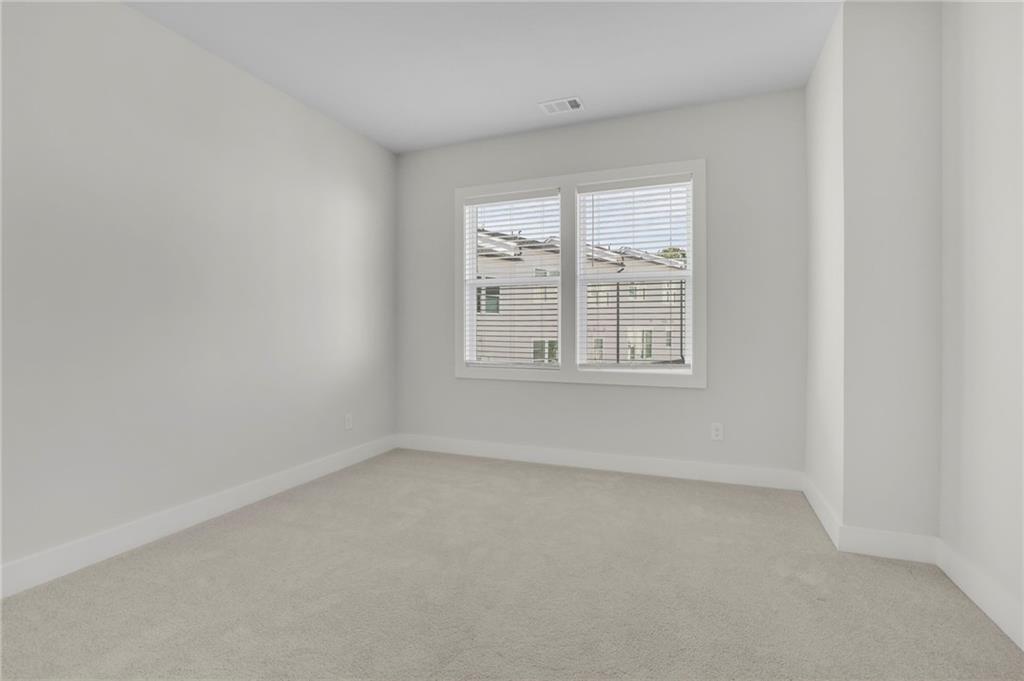 1252 Windmill Parkway Property Photo 28