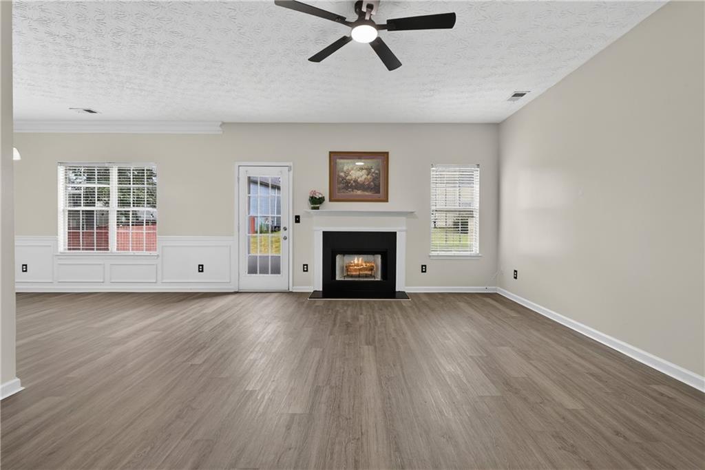 11240 Aliyah Drive Property Photo 8