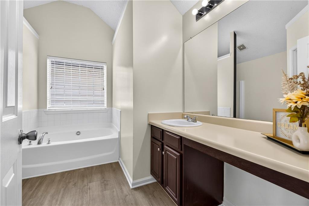11240 Aliyah Drive Property Photo 21