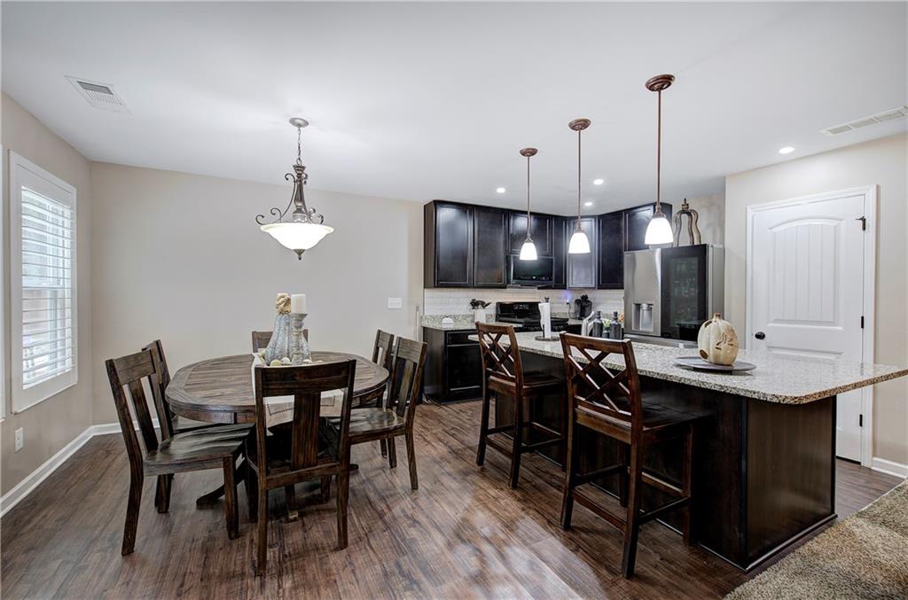 100 Moonlit Trail Property Photo 10