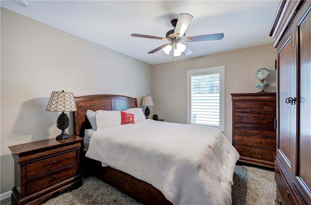 100 Moonlit Trail Property Photo 16