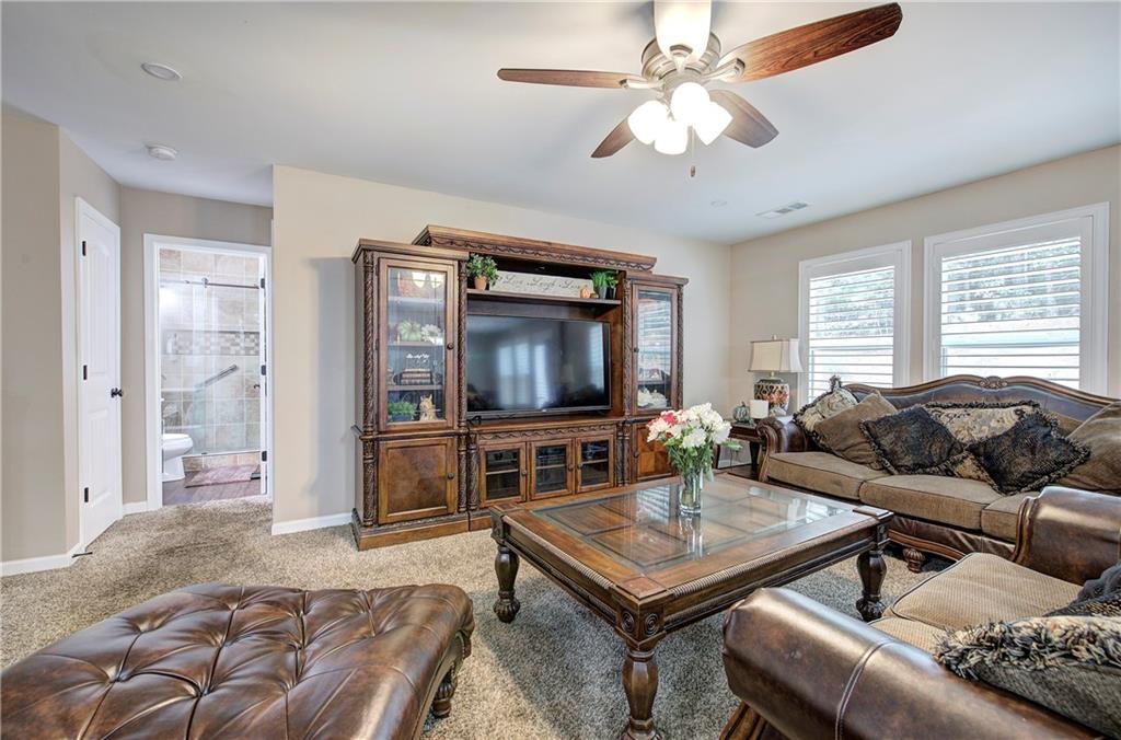 100 Moonlit Trail Property Photo 20