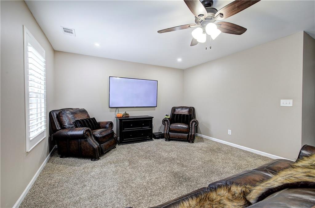 100 Moonlit Trail Property Photo 23