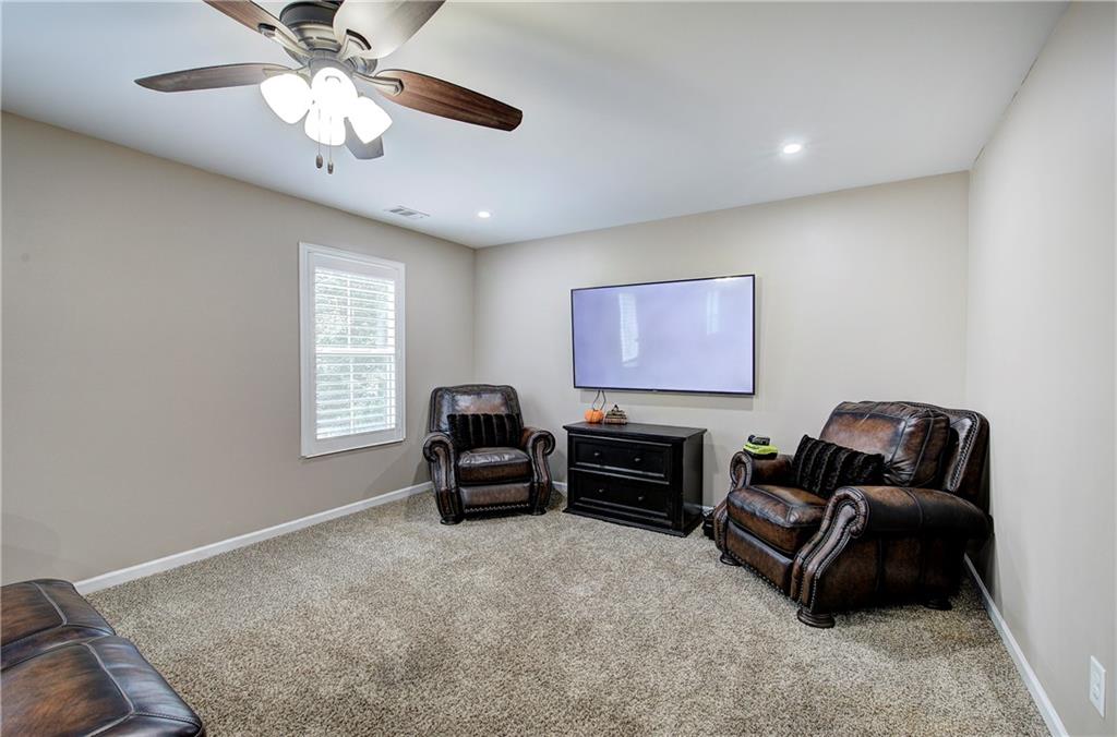 100 Moonlit Trail Property Photo 24