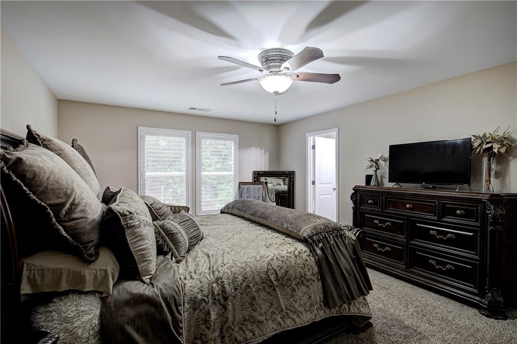 100 Moonlit Trail Property Photo 28