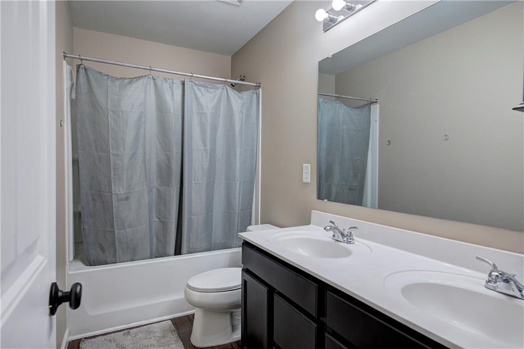 100 Moonlit Trail Property Photo 38