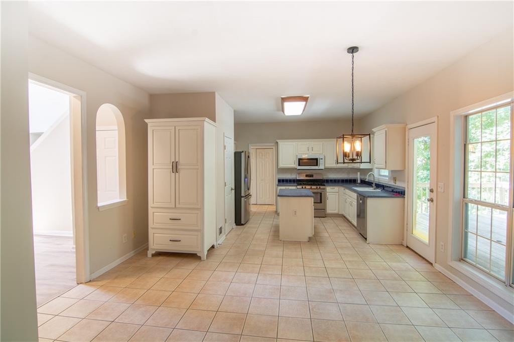 2108 Brickton Crossing Property Photo 17