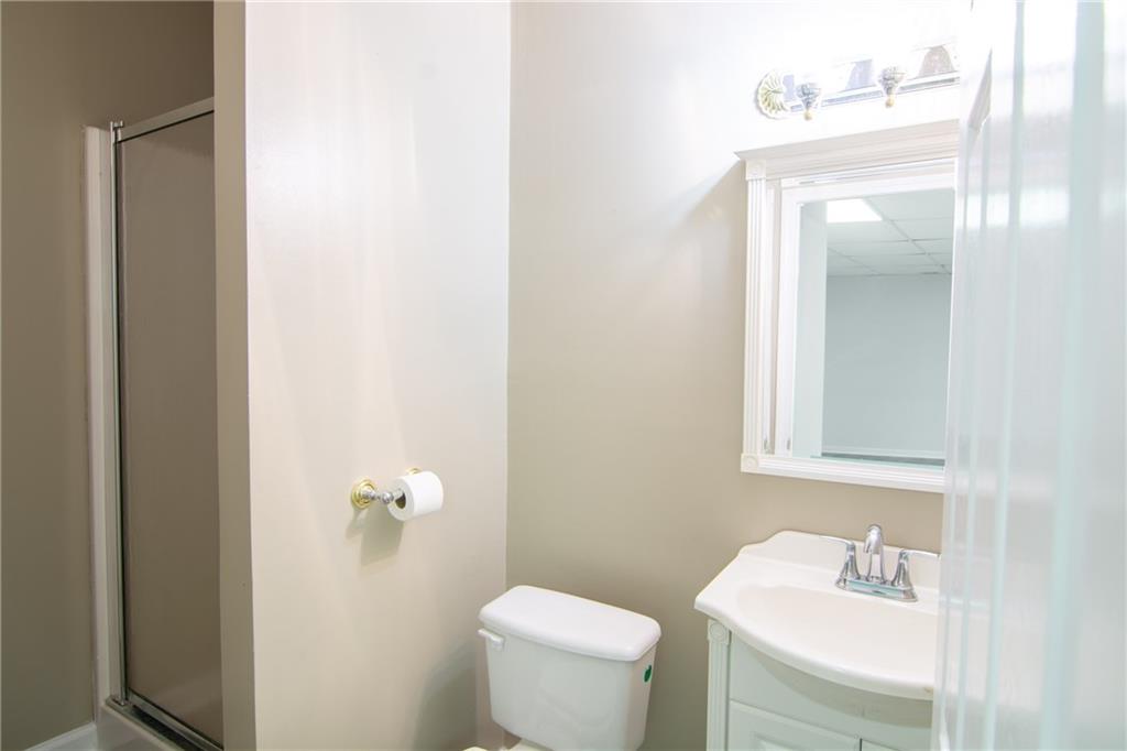 2108 Brickton Crossing Property Photo 29