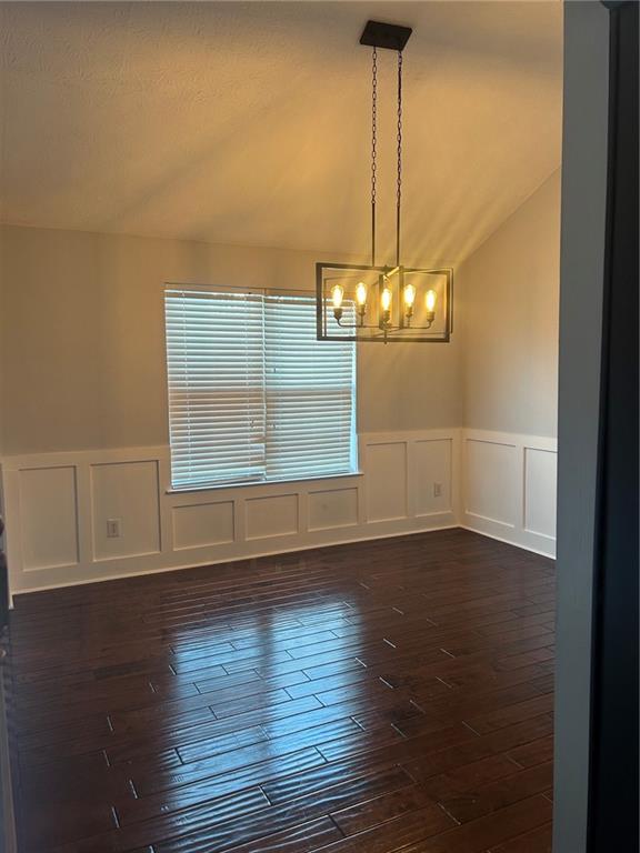 2745 Fields Spring Drive Property Photo 4