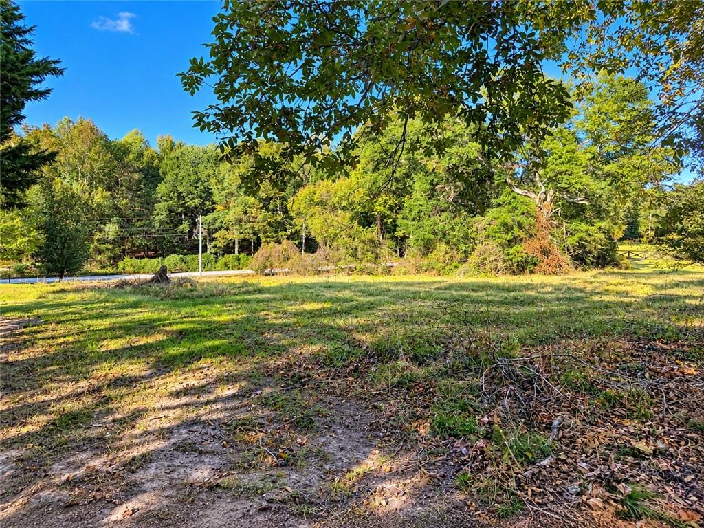 35 Walnut Lane Property Photo 6